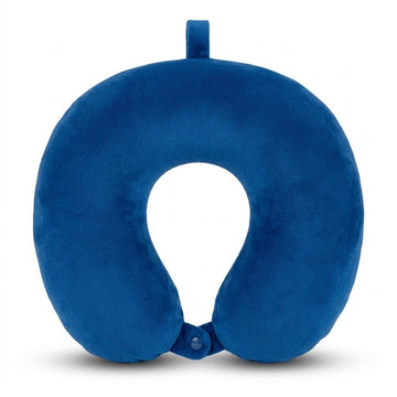 Coussin de voyage en U en velours bleu avec bouton-pression, sur fond blanc