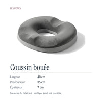 Les cotes du coussin bouée : 40 cm de large, 35 cm de profondeur, 7 cm d'épaisseur