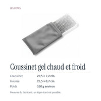 Les cotes : coussinet 23,5 × 7,2 cm, housse 25,5 × 8,7 cm