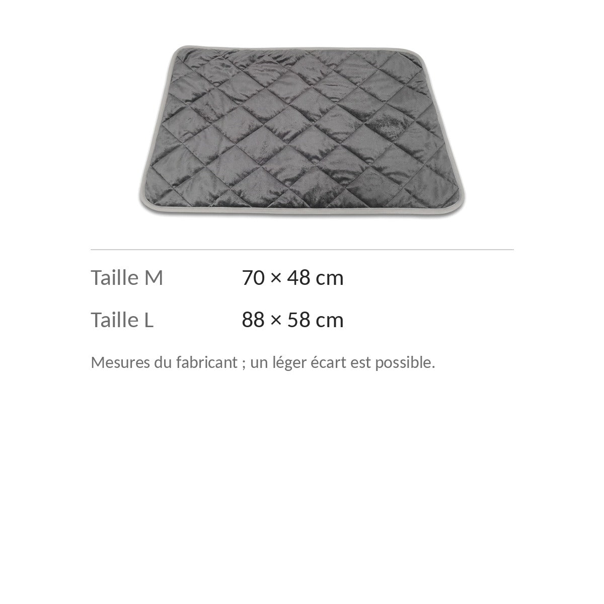 Les dimensions du tapis : 70 × 48 cm en taille M, 88 × 58 cm en taille L