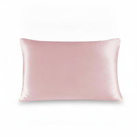 Coloris rose : taie d'oreiller en soie de mûrier sur fond blanc