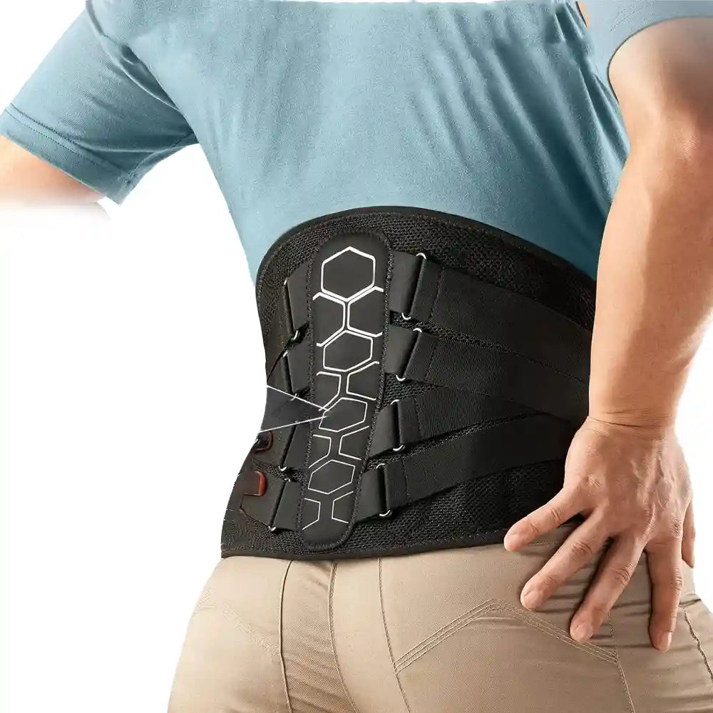 Ceinture lombaire noire portée, vue trois quarts arrière