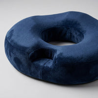 Coussin pour kyste pilonidal — détail mousse et découpe