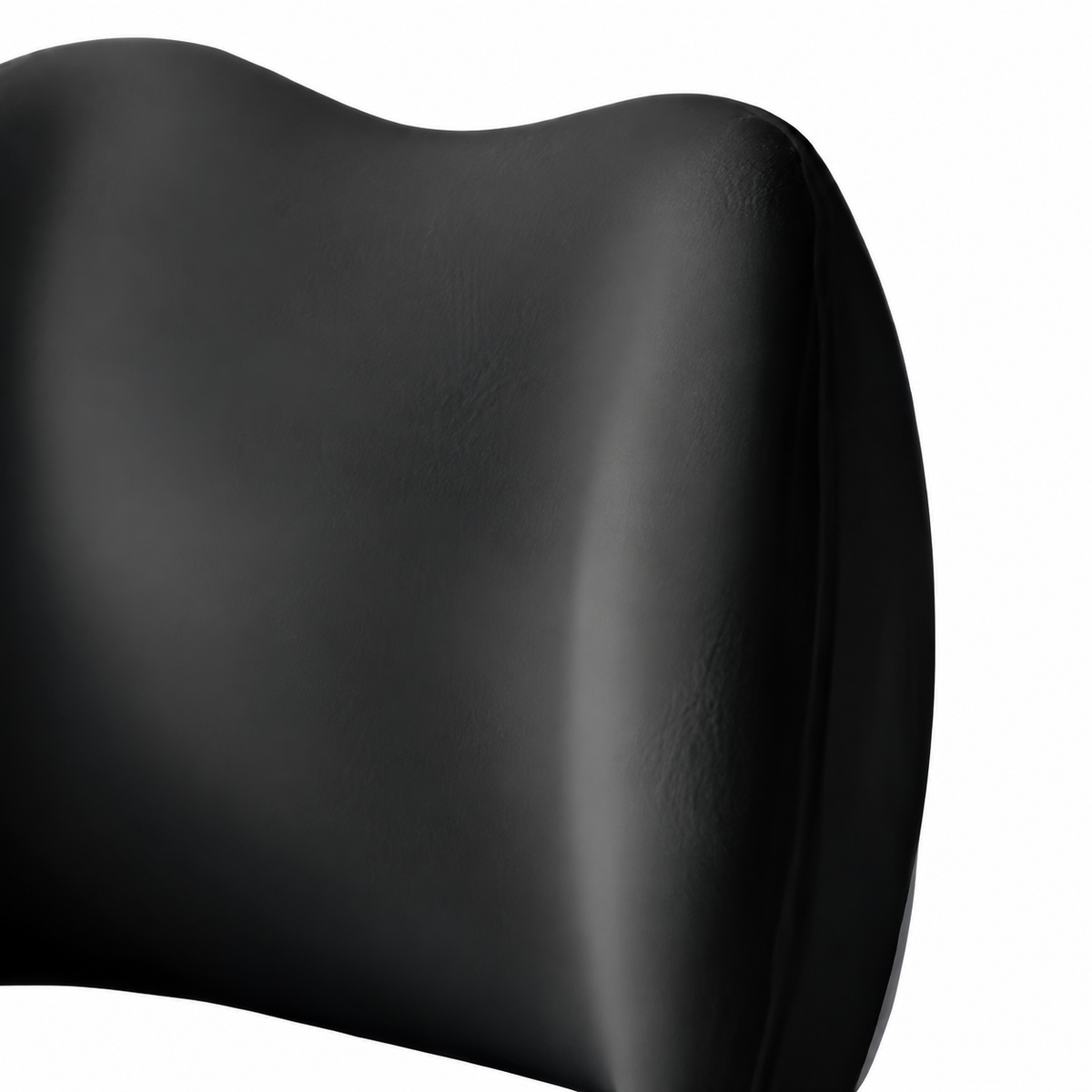 Détail du profil incurvé et du bord du coussin lombaire noir — visuel retouché