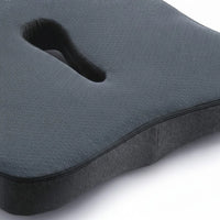 Détail du tissu à picots et du passepoil du coussin d’assise gris ErgoCore