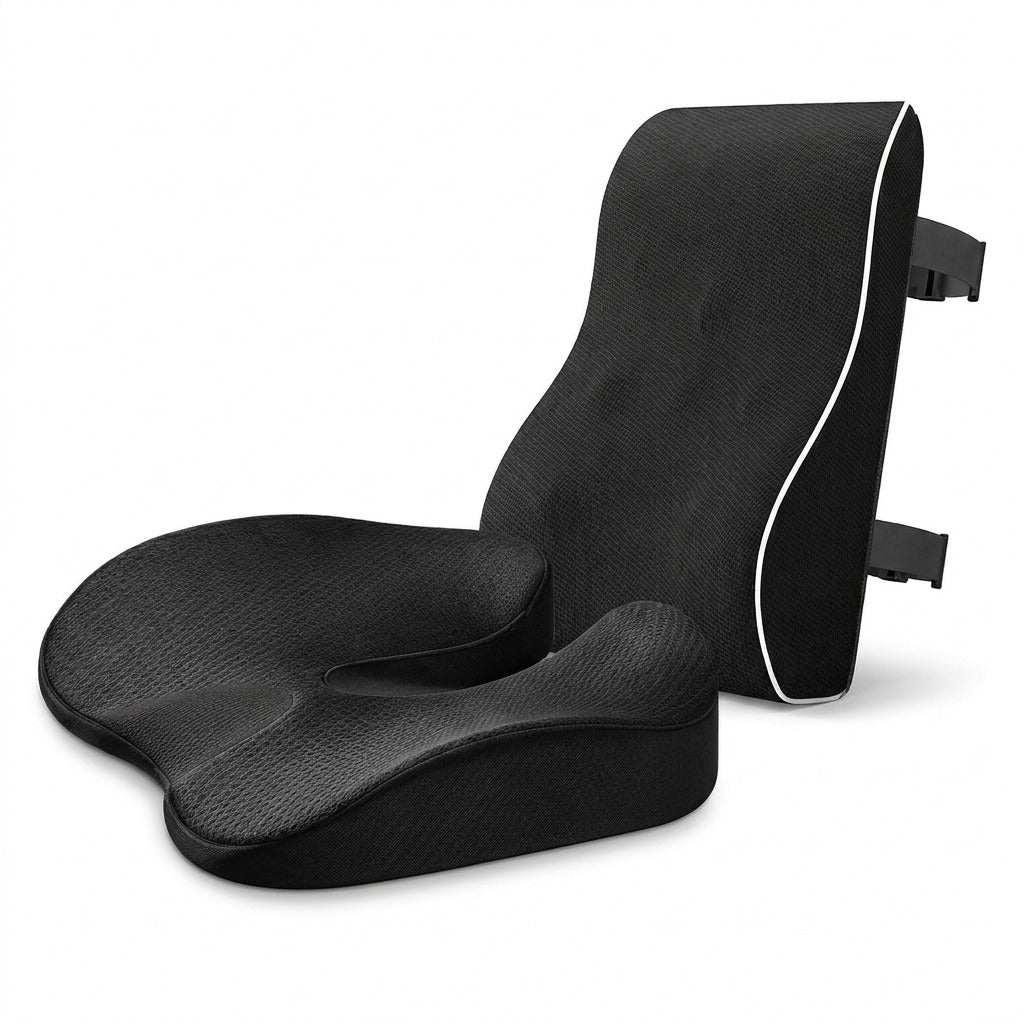 Pack conduite : coussin d’assise SciatiGuard noir et coussin lombaire de dossier noir, sur fond blanc