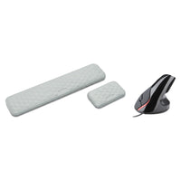 Pack poste de travail : repose-poignets clavier et souris gris et souris verticale noir, sur fond blanc