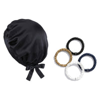 Pack soie de mûrier : bonnet de nuit noir et 4 chouchous assortiment classiques, sur fond blanc