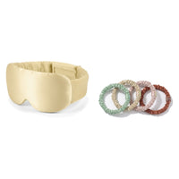 Pack soie de mûrier : masque de nuit champagne et 4 chouchous assortiment pastels, sur fond blanc
