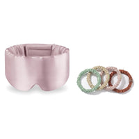 Pack soie de mûrier : masque de nuit rose et 4 chouchous assortiment pastels, sur fond blanc