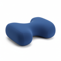 Coussin de positionnement ergonomique en H PositioRest en mousse à mémoire de forme, vue 3/4 sur fond blanc